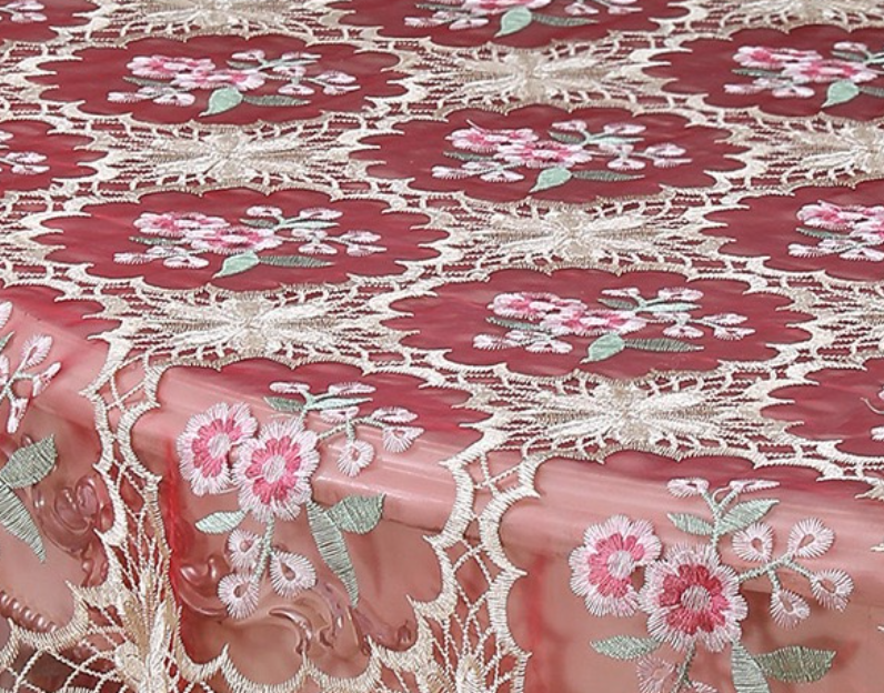 Nappe en dentelle avec doublure